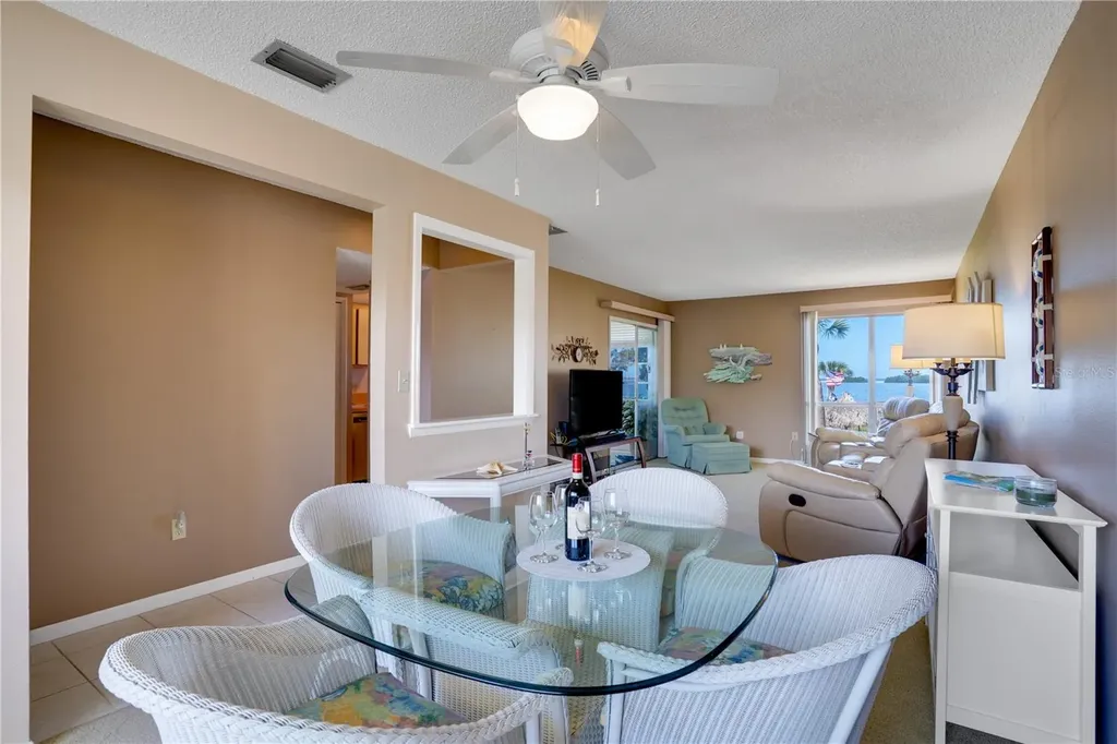 656 Windrush Bay Drive Tarpon Springs FL 34689