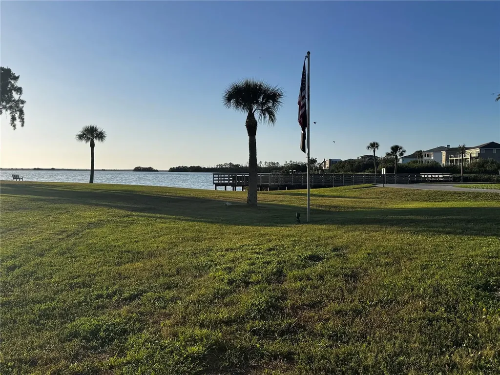 656 Windrush Bay Drive Tarpon Springs FL 34689