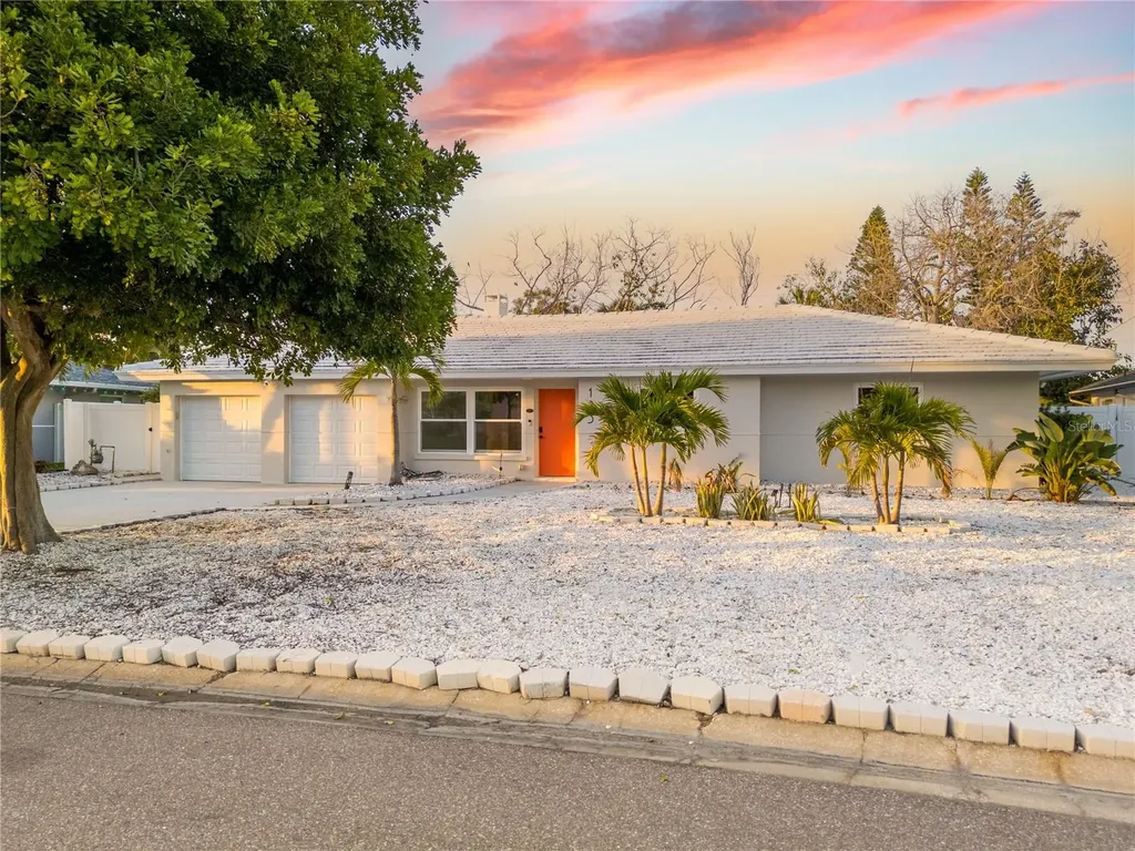 123 8th Street Belleair Beach FL 33786