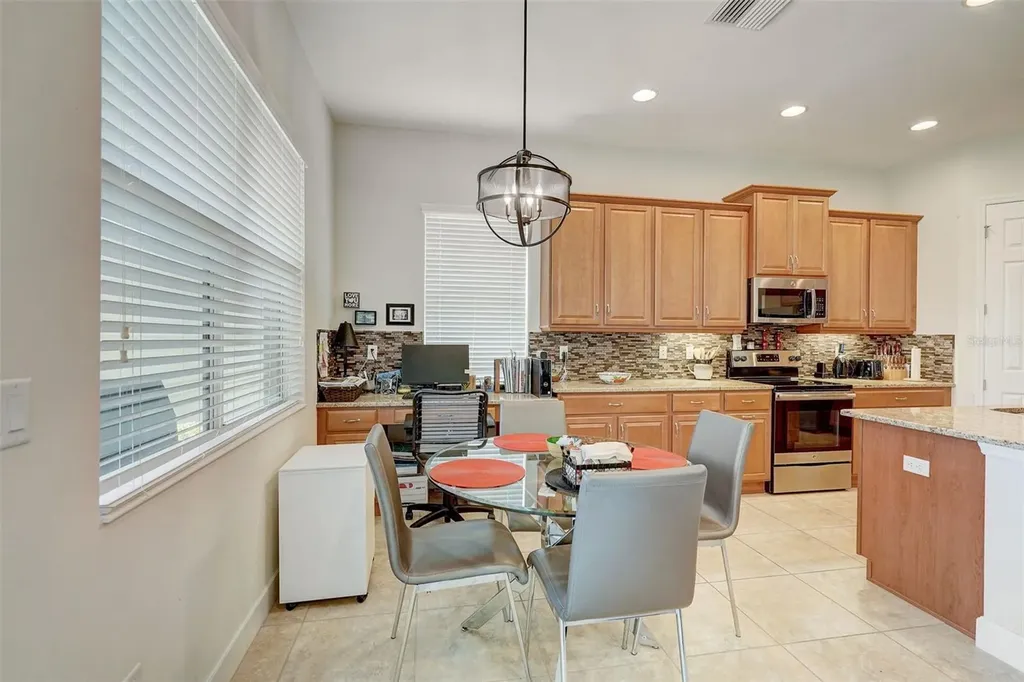 1804 Pacific Dunes Drive Sun City Center FL 33573