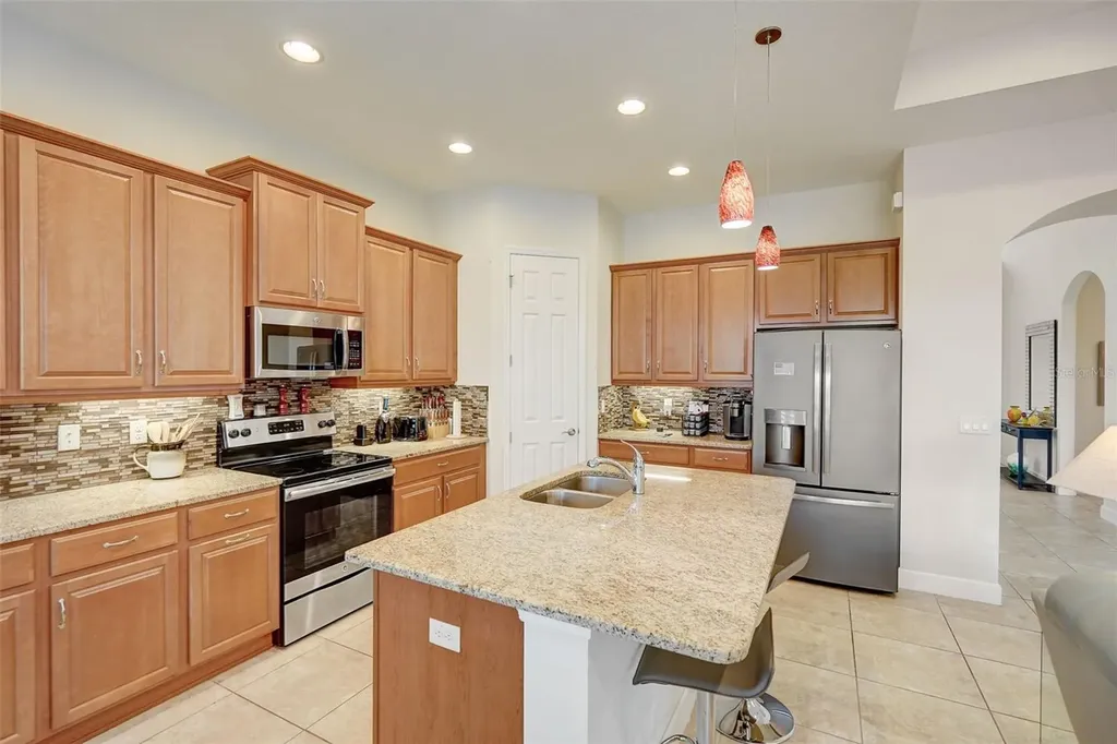 1804 Pacific Dunes Drive Sun City Center FL 33573