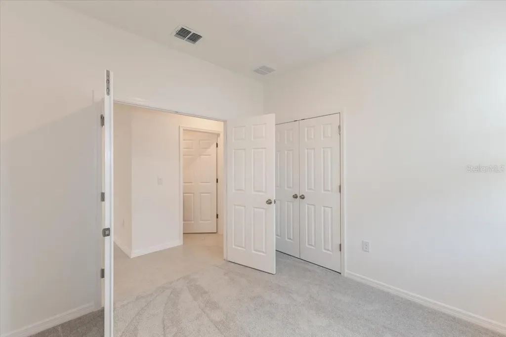 243 Fredericksburg Avenue Orange City FL 32763