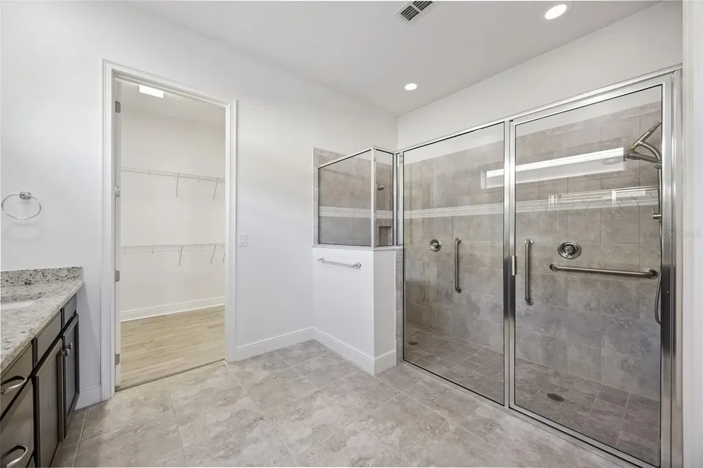 5013 E Fountainwood Drive St Cloud FL 34772