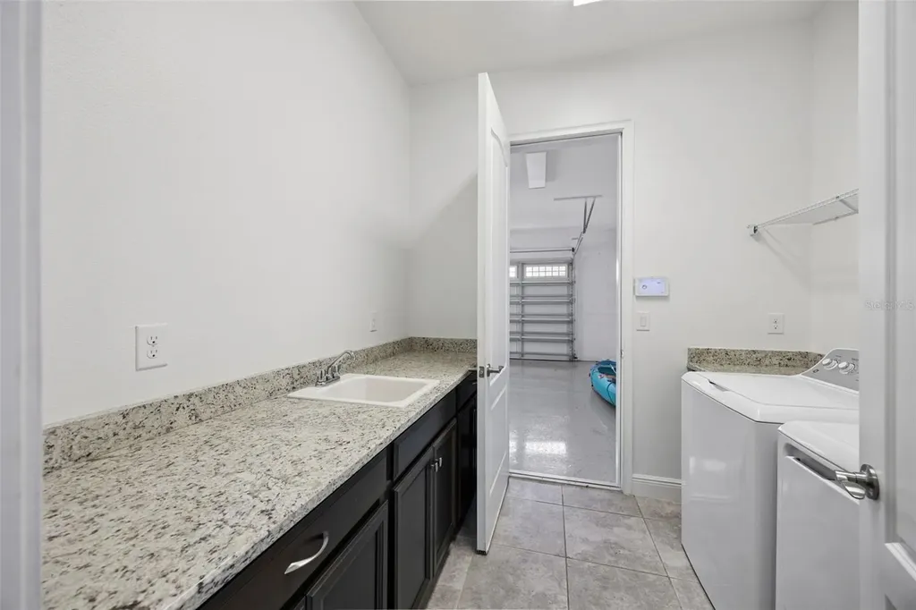 5013 E Fountainwood Drive St Cloud FL 34772