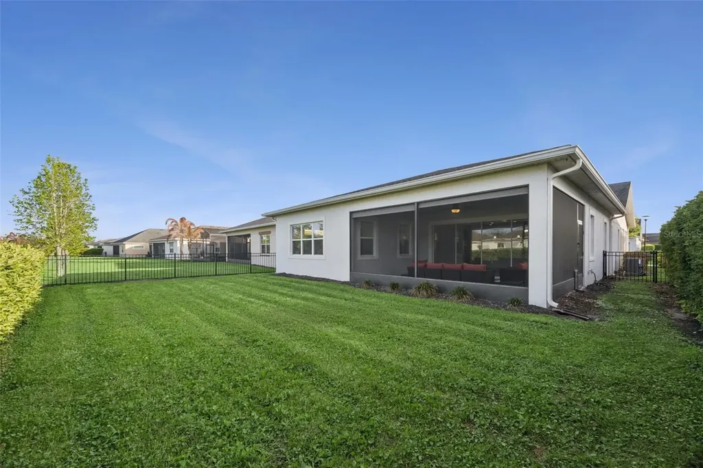 5013 E Fountainwood Drive St Cloud FL 34772