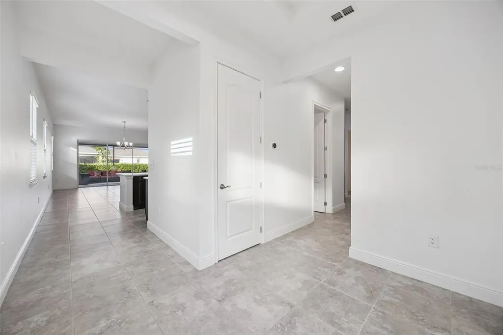 5013 E Fountainwood Drive St Cloud FL 34772