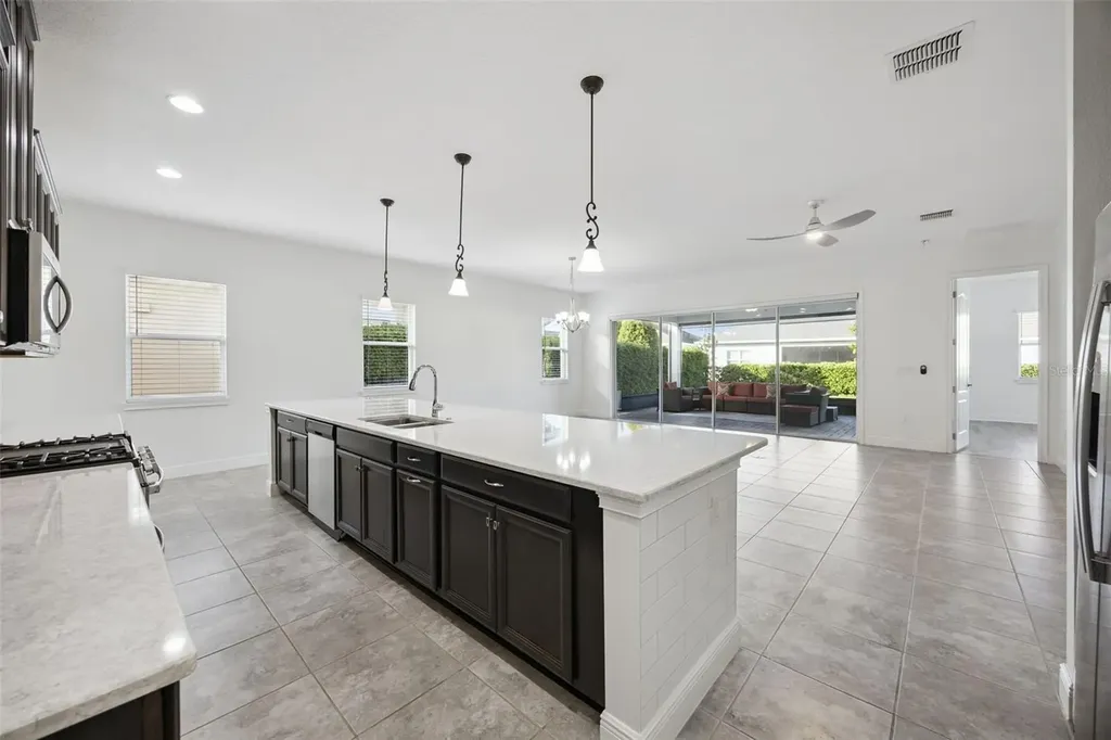 5013 E Fountainwood Drive St Cloud FL 34772