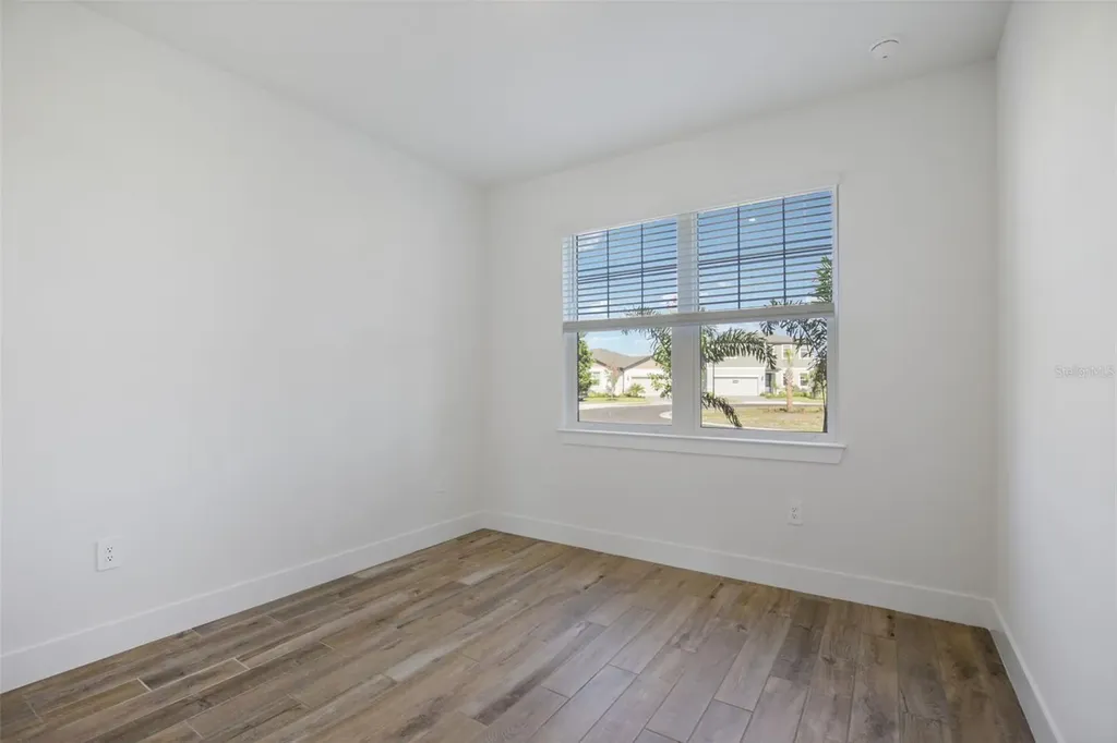 184 Shady Edge Loop Nokomis FL 34275