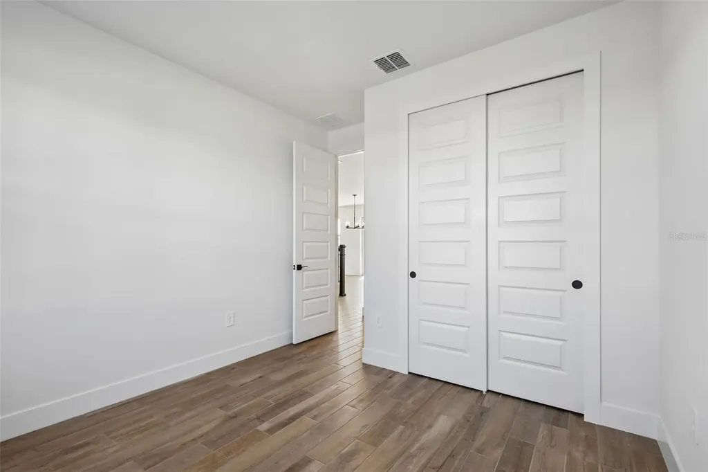 184 Shady Edge Loop Nokomis FL 34275