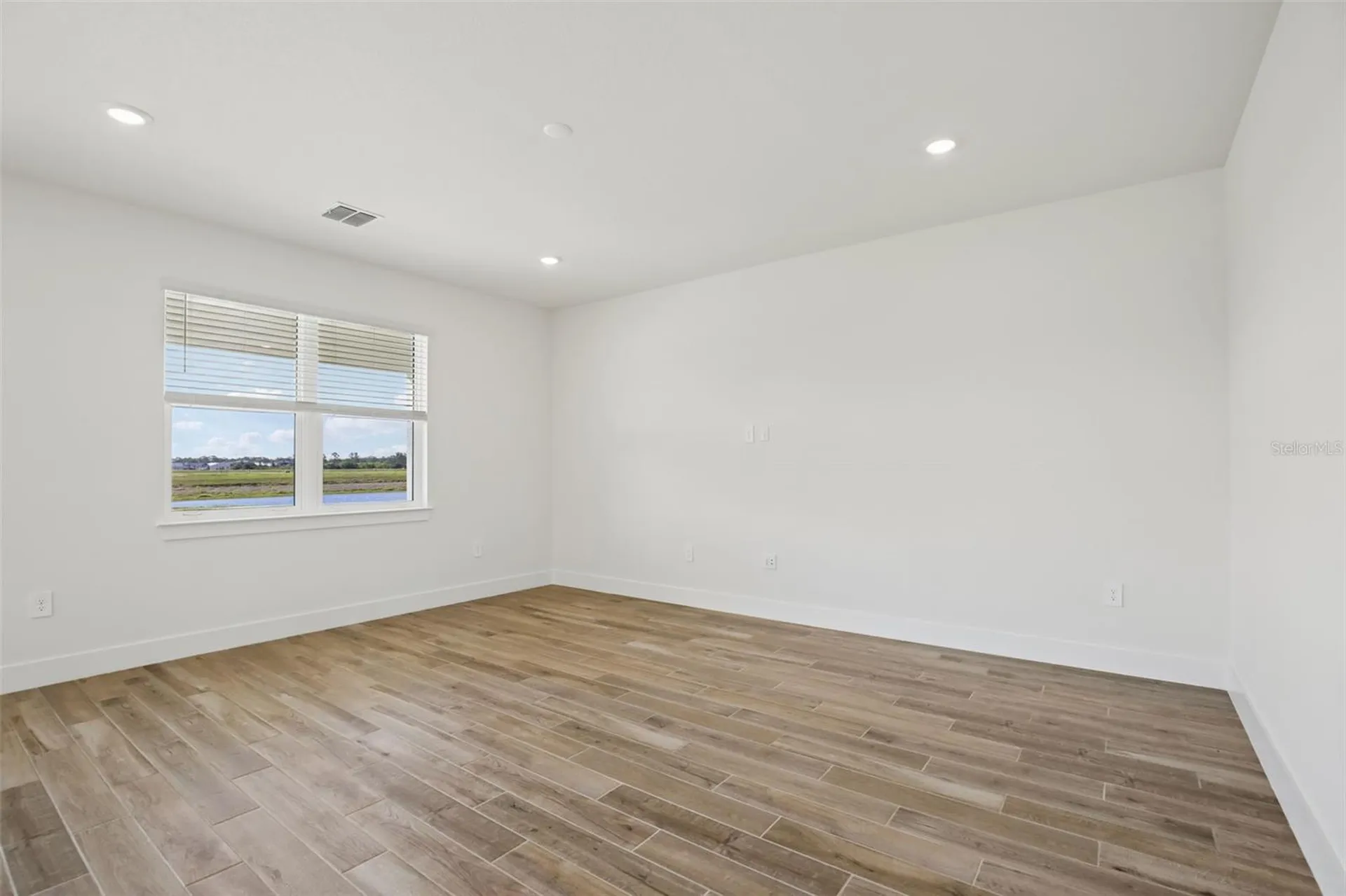 184 Shady Edge Loop Nokomis FL 34275