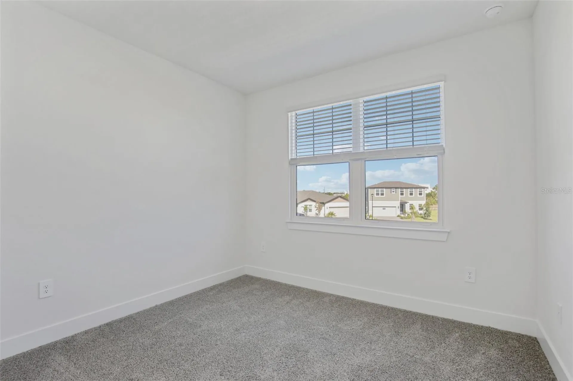 184 Shady Edge Loop Nokomis FL 34275