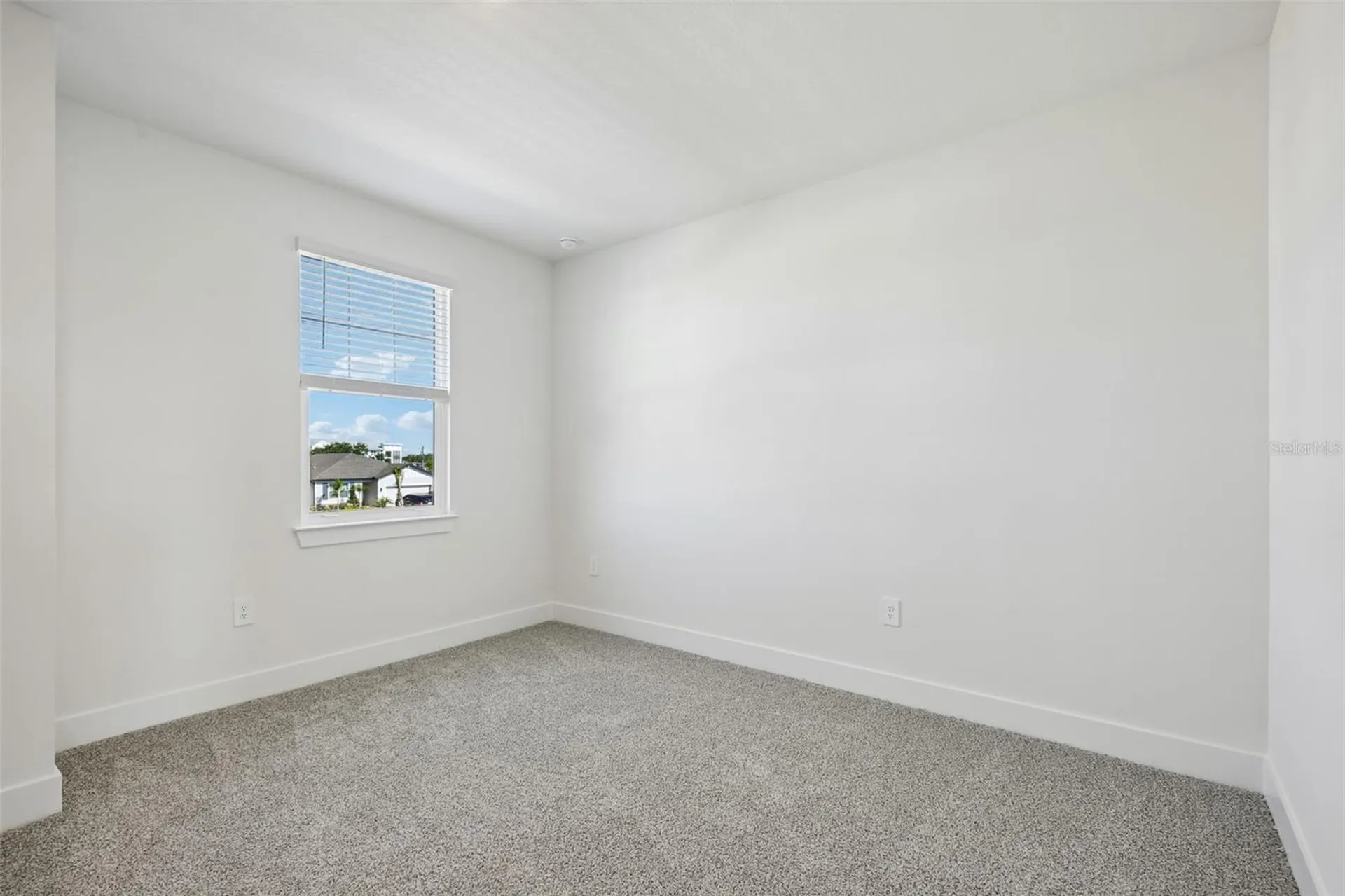 184 Shady Edge Loop Nokomis FL 34275