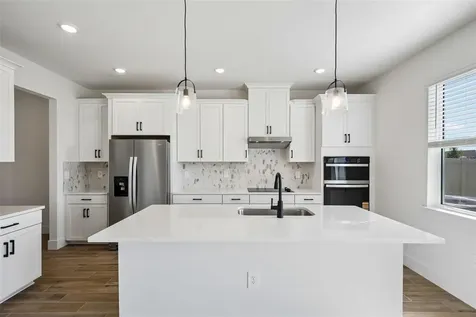 184 Shady Edge Loop Nokomis FL 34275