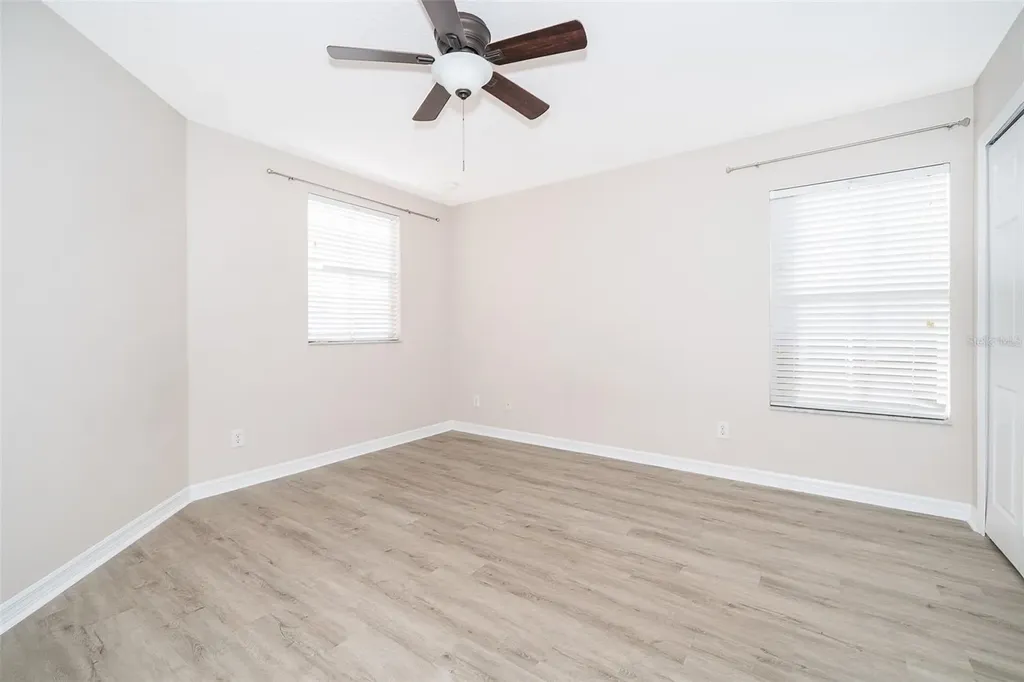 4824 Fiorazante Avenue Orlando FL 32839