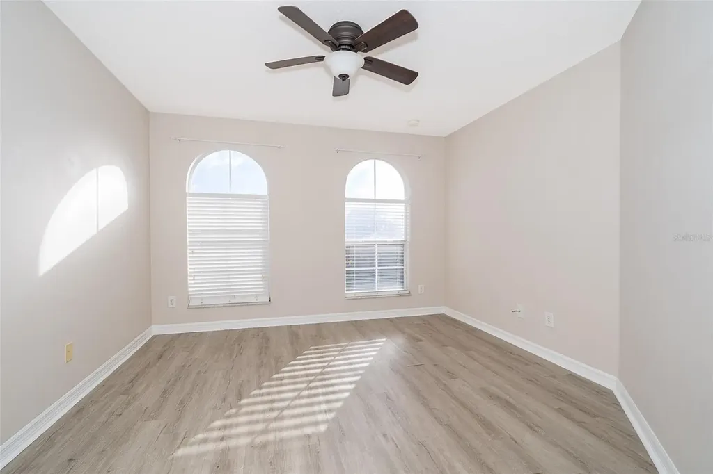 4824 Fiorazante Avenue Orlando FL 32839