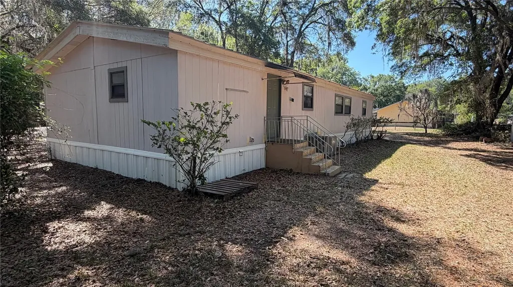 7526 NE 221st Street Melrose FL 32666