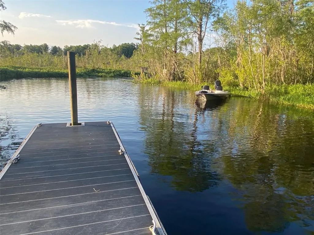 7526 NE 221st Street Melrose FL 32666