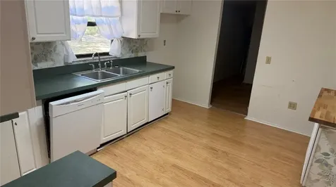7526 NE 221st Street Melrose FL 32666