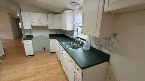 7526 NE 221st Street Melrose FL 32666