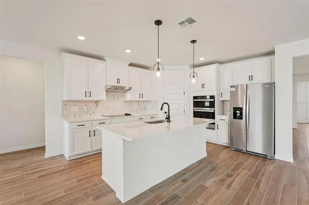 10526 Abundance Grove Way Parrish FL 34219