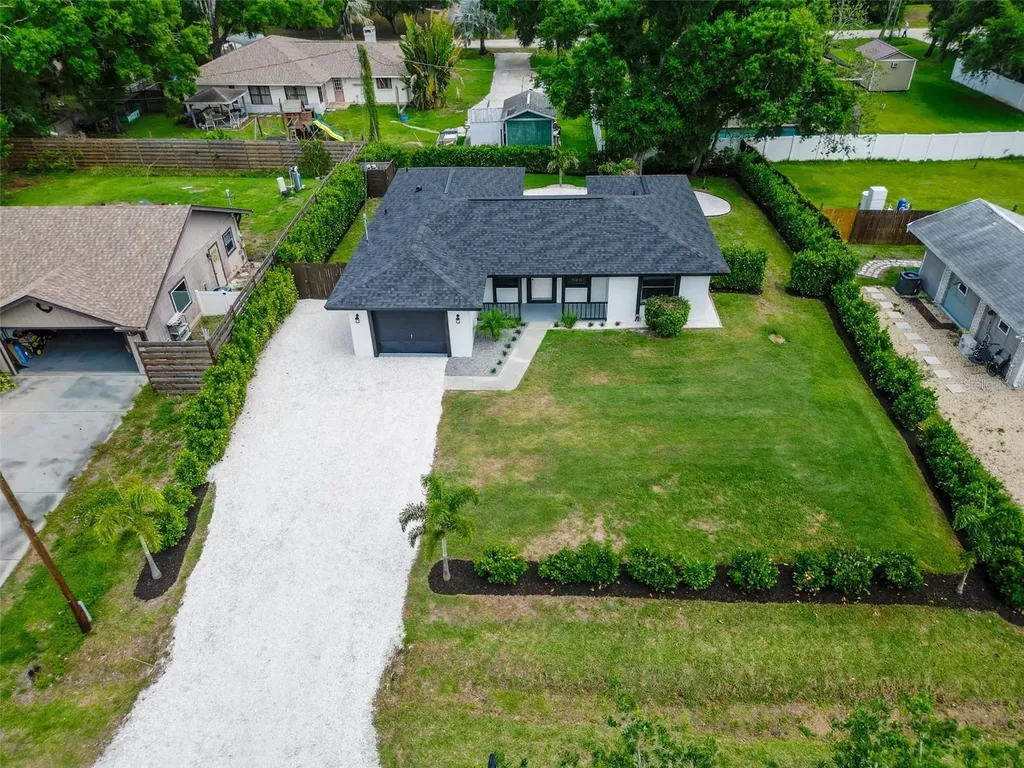 629 Albritton Avenue Sarasota FL 34232