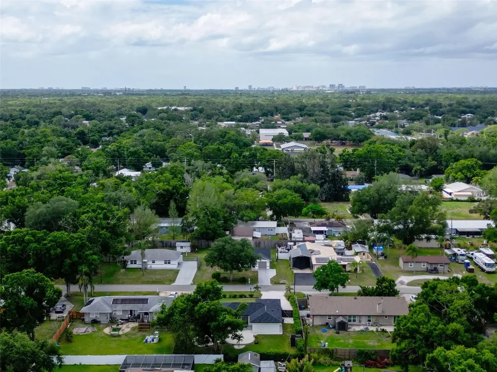 629 Albritton Avenue Sarasota FL 34232