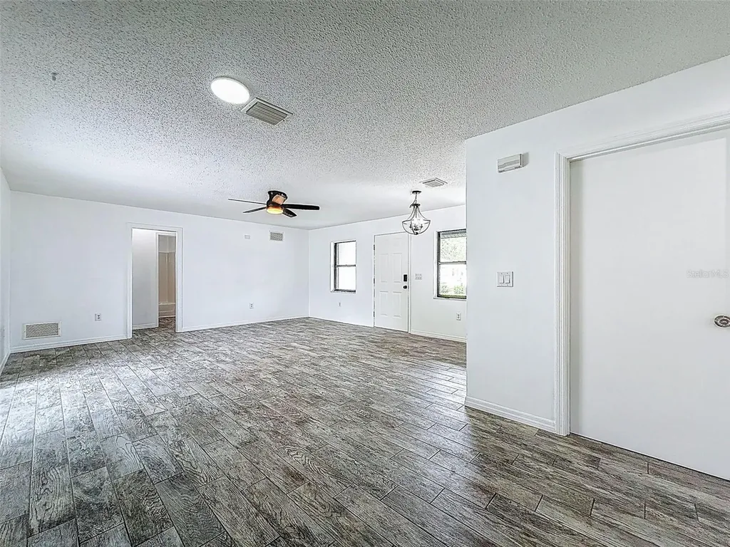 629 Albritton Avenue Sarasota FL 34232