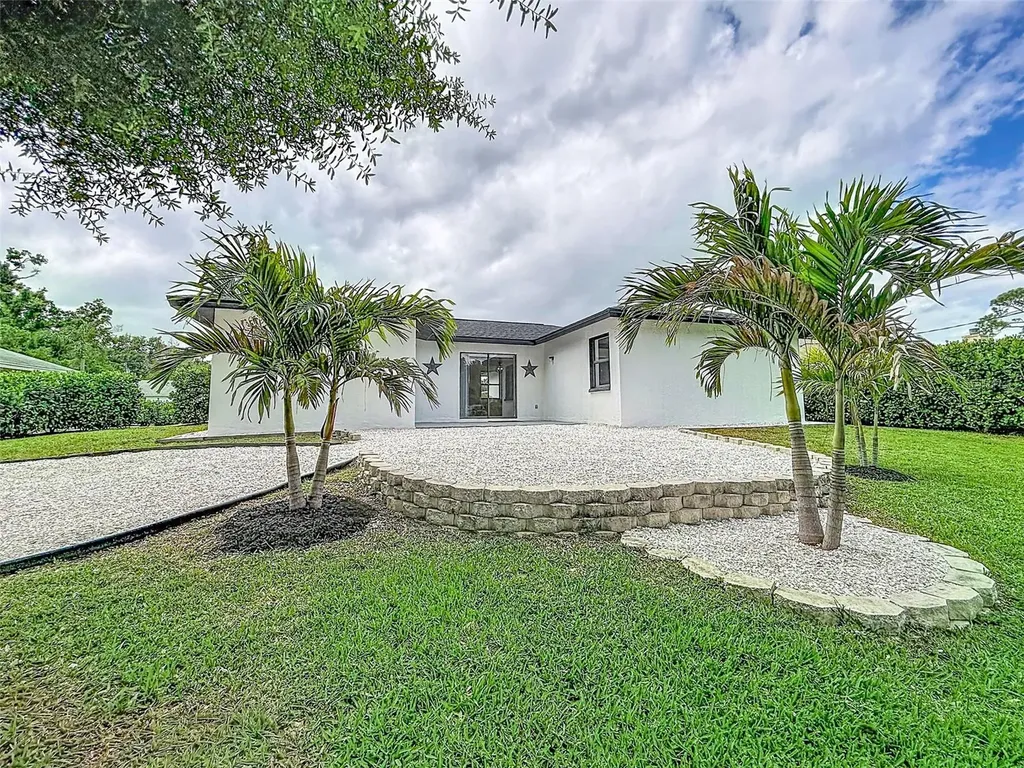 629 Albritton Avenue Sarasota FL 34232