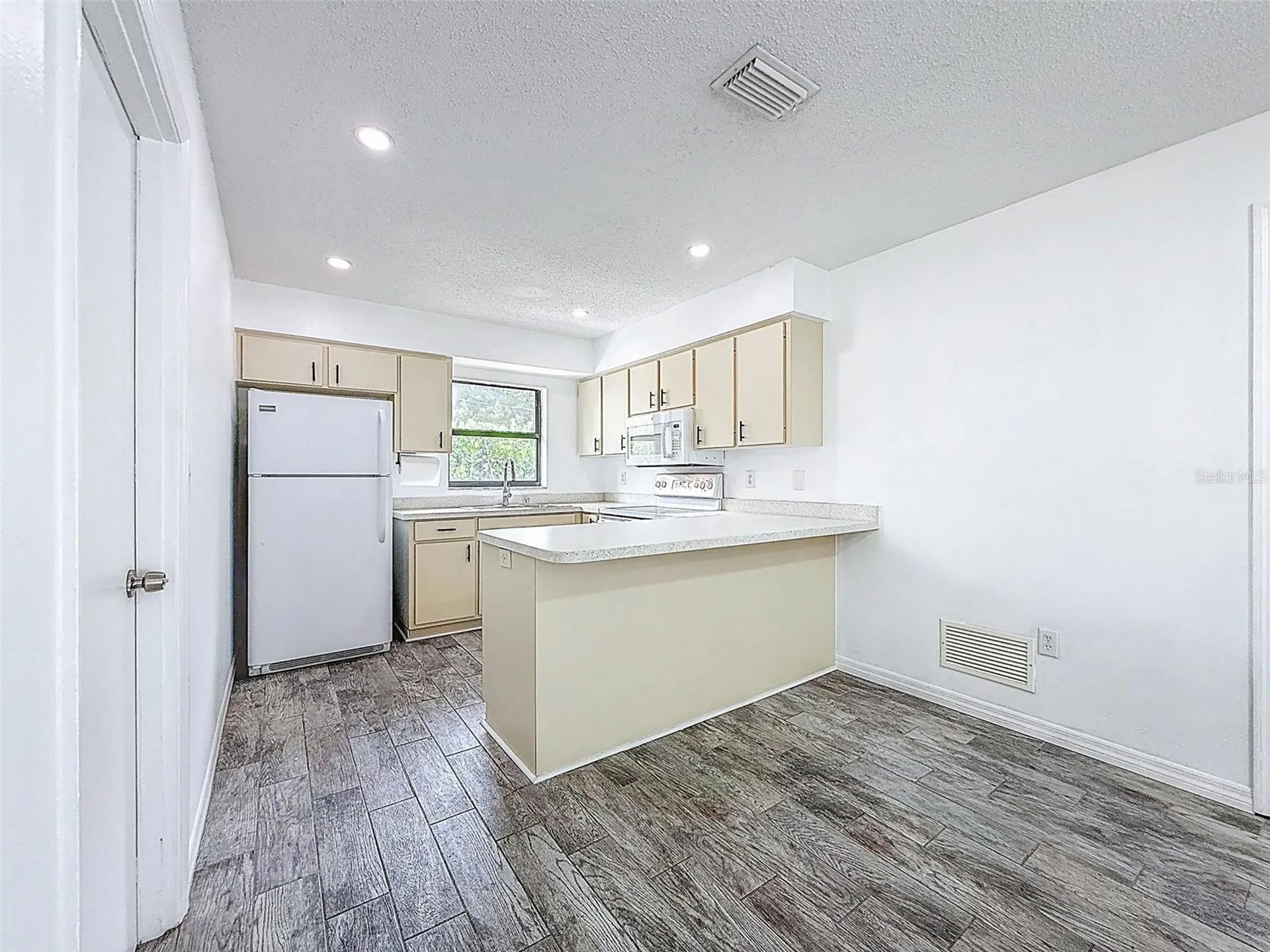 629 Albritton Avenue Sarasota FL 34232
