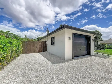 629 Albritton Avenue Sarasota FL 34232