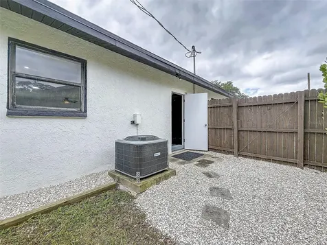629 Albritton Avenue Sarasota FL 34232