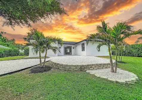 629 Albritton Avenue Sarasota FL 34232