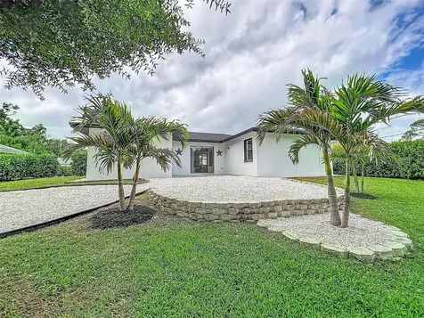 629 Albritton Avenue Sarasota FL 34232