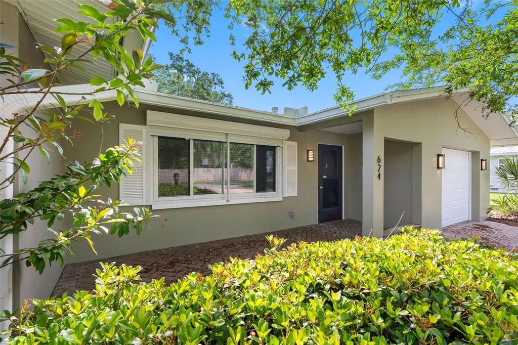 624 Orange Street Palm Harbor FL 34683