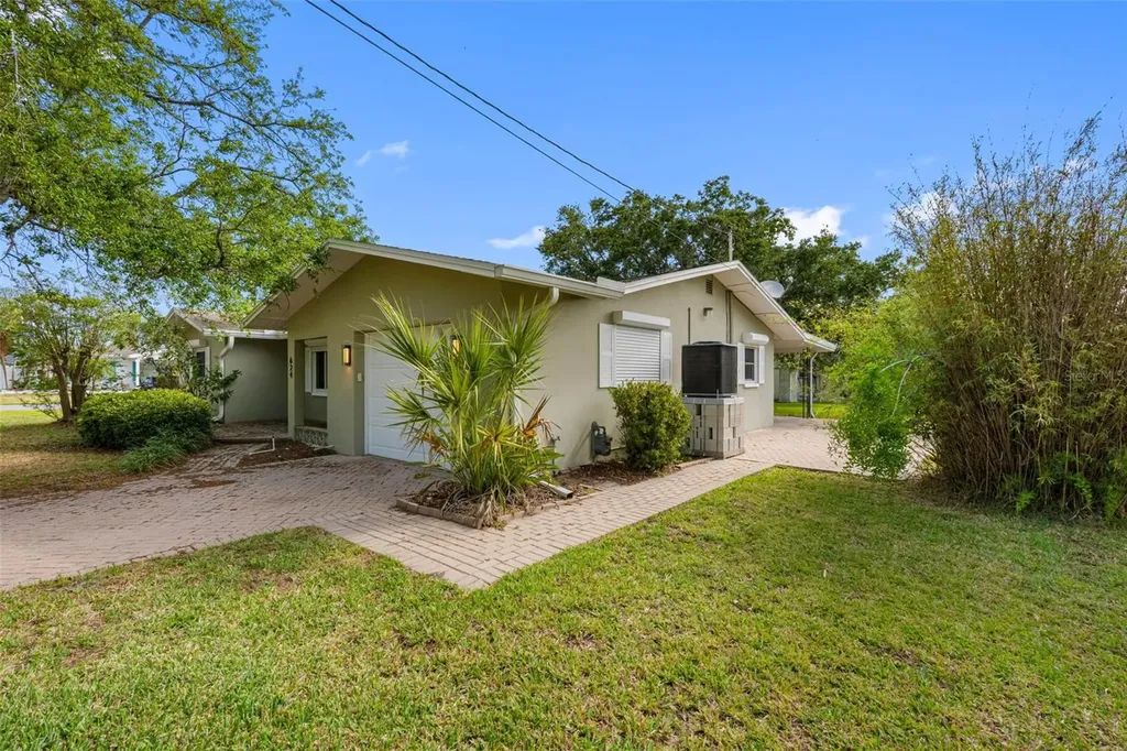 624 Orange Street Palm Harbor FL 34683
