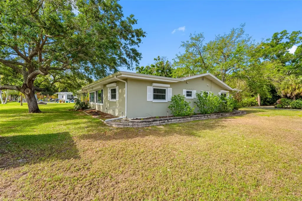 624 Orange Street Palm Harbor FL 34683
