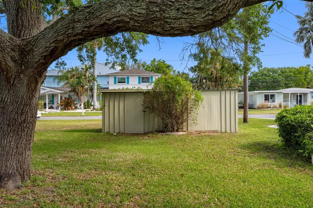 624 Orange Street Palm Harbor FL 34683