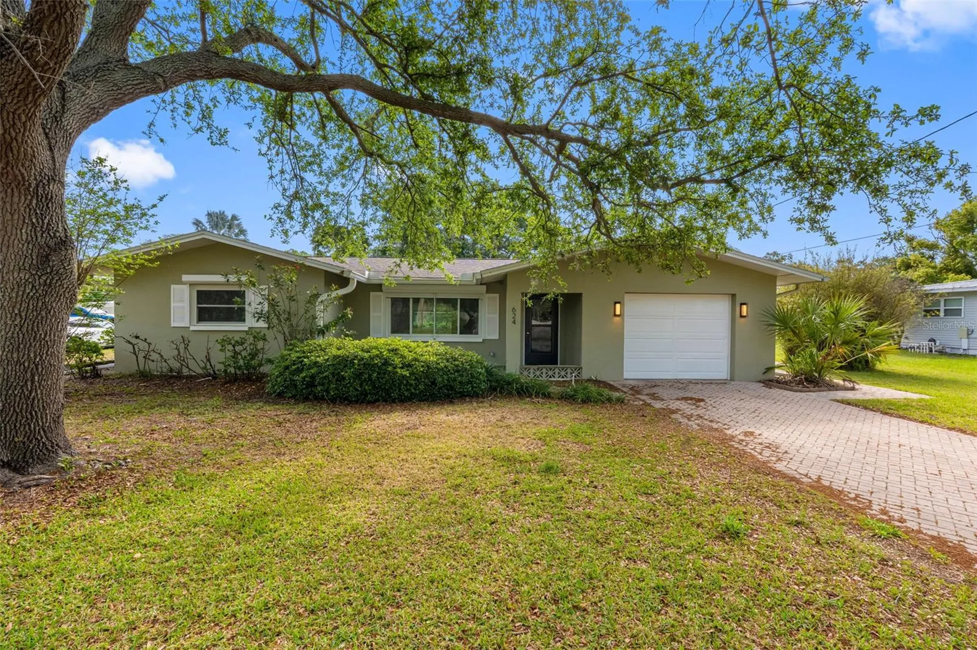 624 Orange Street Palm Harbor FL 34683