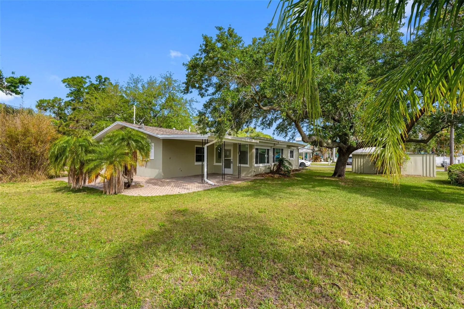 624 Orange Street Palm Harbor FL 34683