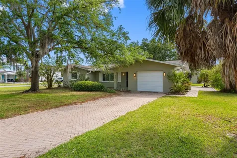 624 Orange Street Palm Harbor FL 34683