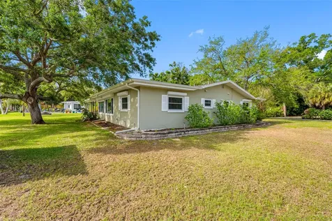 624 Orange Street Palm Harbor FL 34683