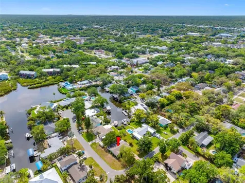624 Orange Street Palm Harbor FL 34683