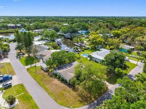 624 Orange Street Palm Harbor FL 34683