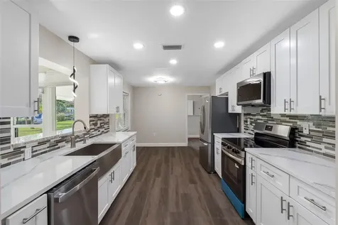 624 Orange Street Palm Harbor FL 34683