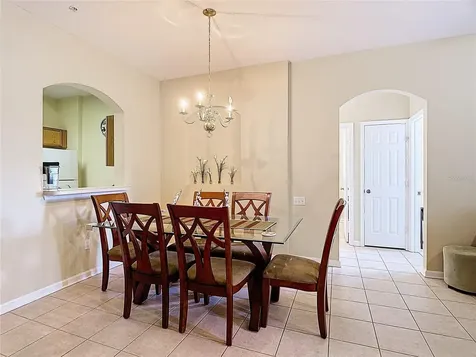 2781 Almaton Loop Kissimmee FL 34747