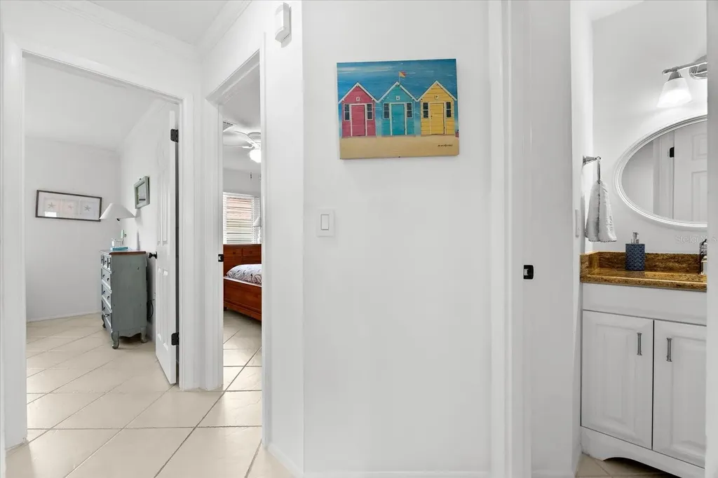 6708 Sarasea Circle Sarasota FL 34242