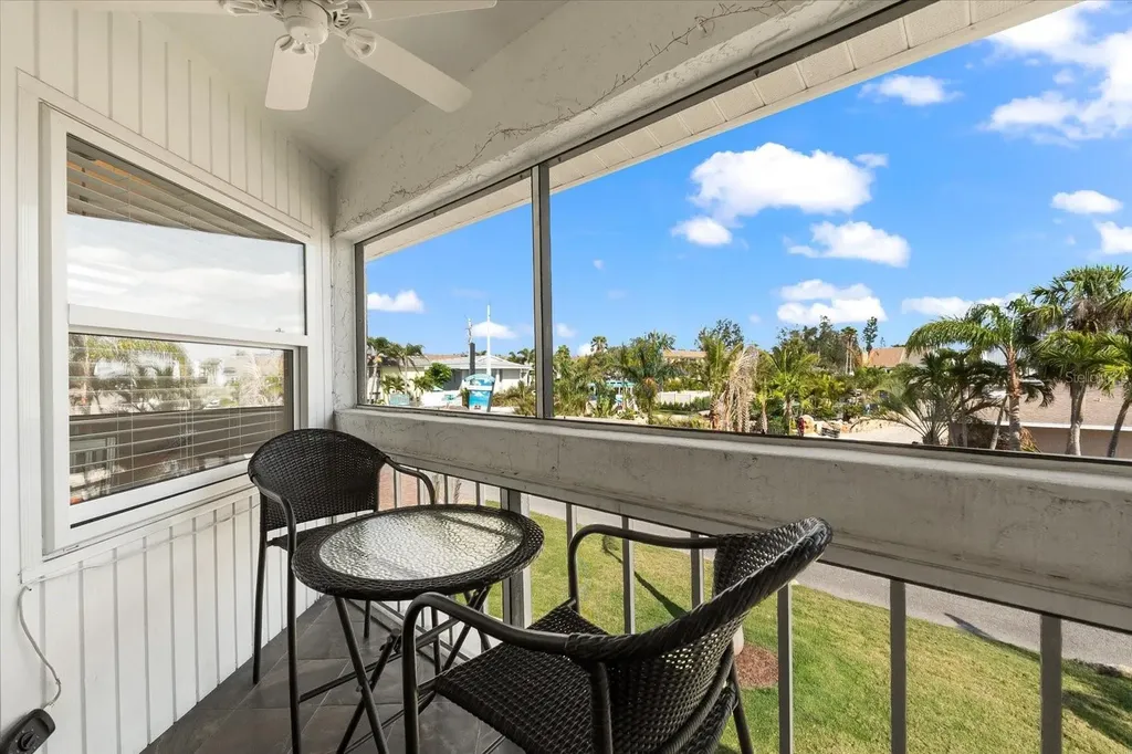 6708 Sarasea Circle Sarasota FL 34242