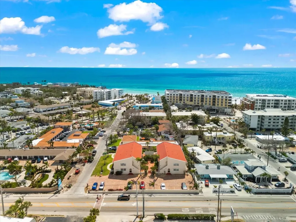 6708 Sarasea Circle Sarasota FL 34242