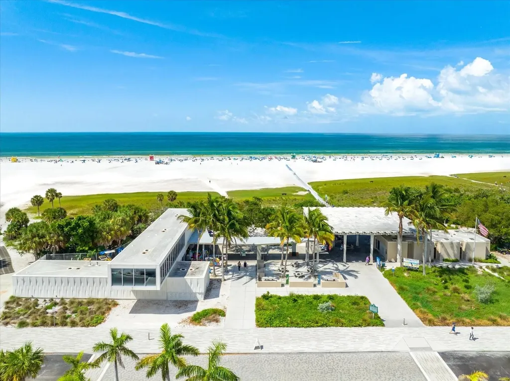 6708 Sarasea Circle Sarasota FL 34242