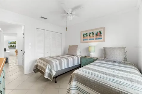 6708 Sarasea Circle Sarasota FL 34242